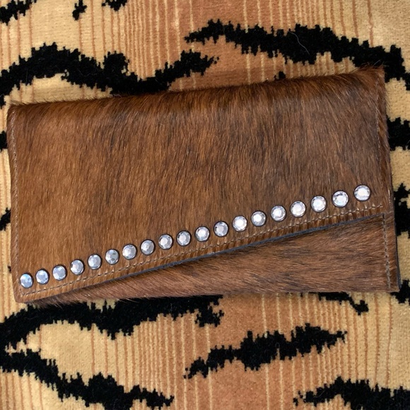 Cow Girl Pouch w/ Crystals - Picture 12 of 12
